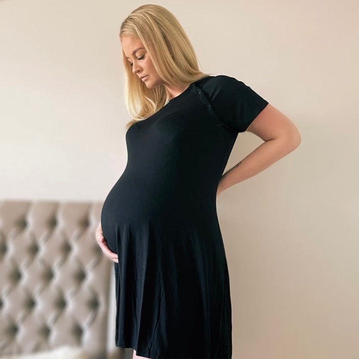 Føde- / barselkjole